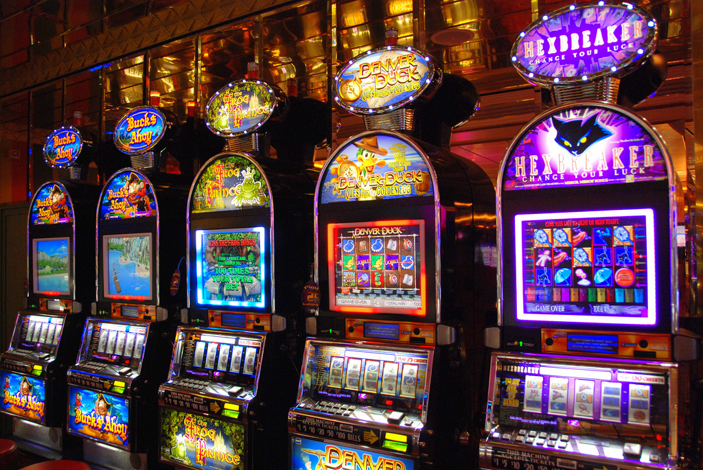 7 Practical Tactics to Turn casino Into a Sales Machine